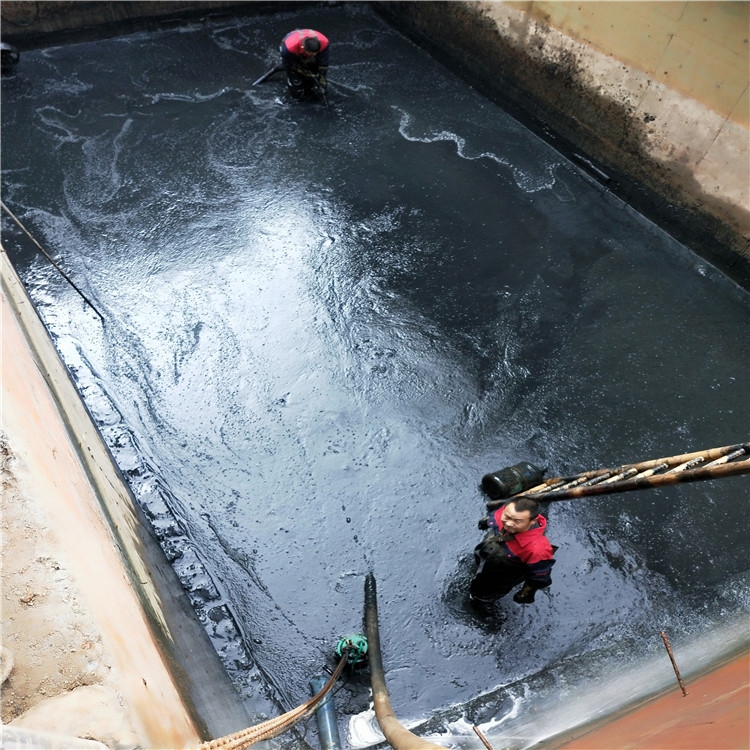 华蓥废水池清理