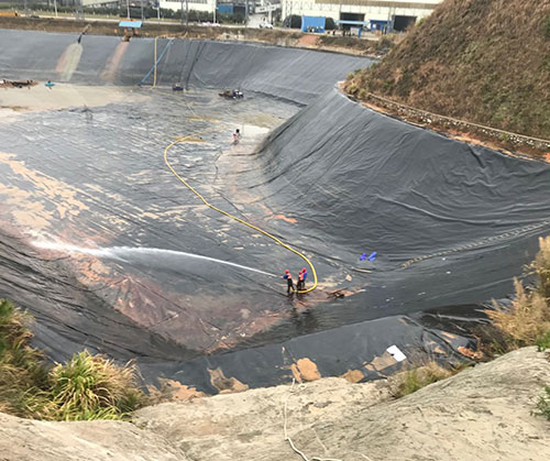 华蓥废水池清理